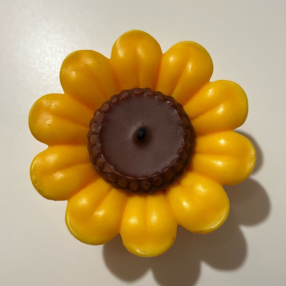 Vintage 70’s Avon Black-Eyed Susan Wild Flowers Fragrance Candle